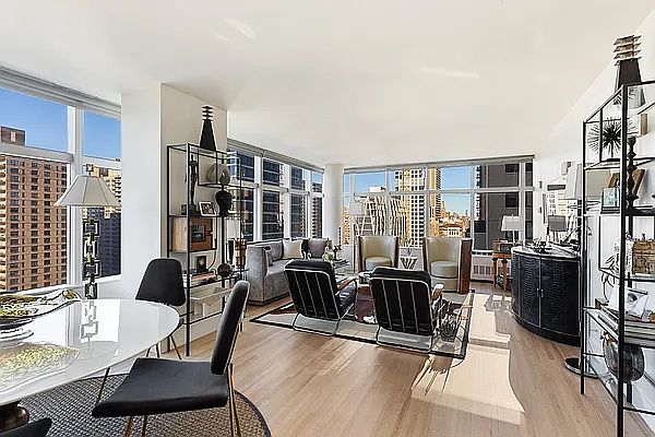 1st image of 160 W 66th St APT 18B