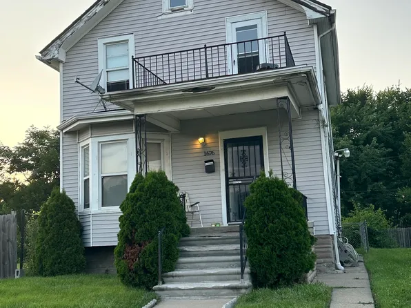 1676 Pasadena St, Detroit, MI 48238