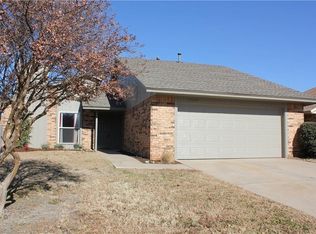 12409 SW 3rd St, Yukon, OK 73099