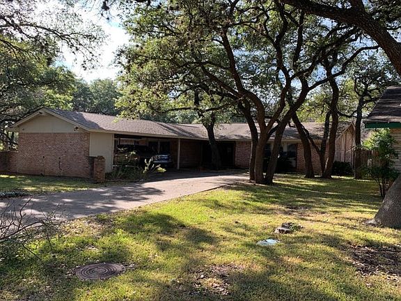 2nd image of 9103 Balcones Club Dr