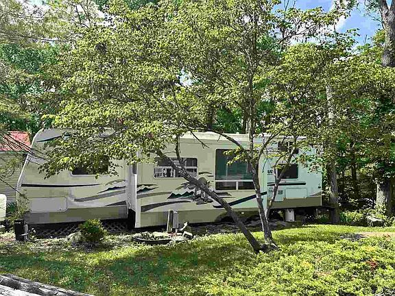 3rd image of LOT 87 Brookville Lake Rst