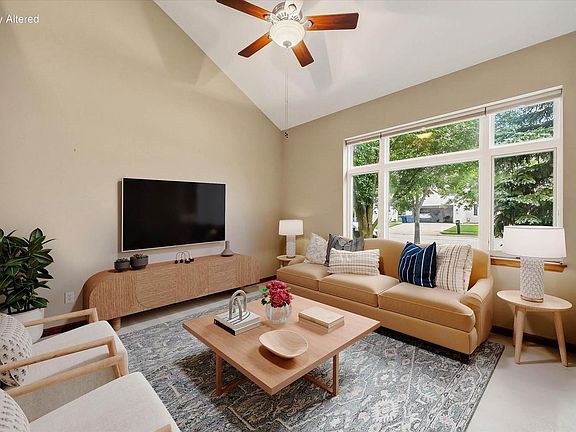 2nd image of 864 Ashley AVENUE