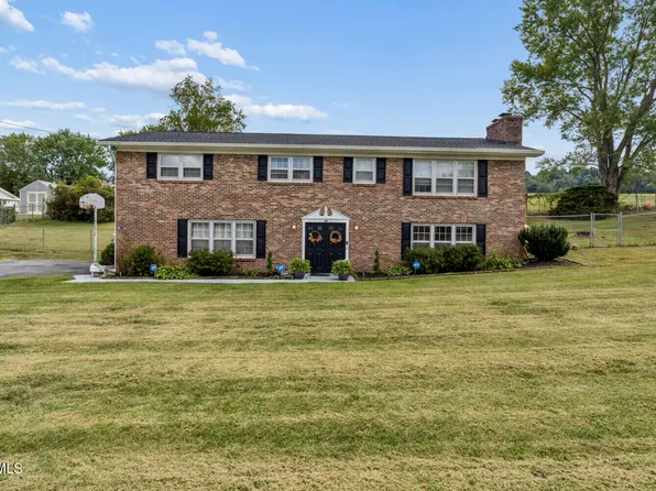 119 Kaluna Ave, Bluff City, TN 37618