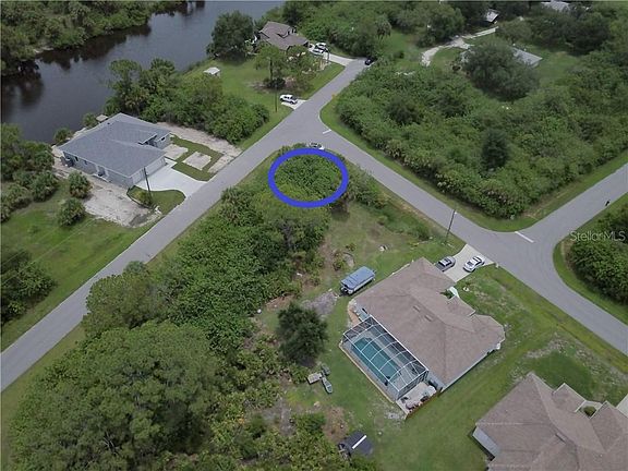 4th image of 1433 Batan St