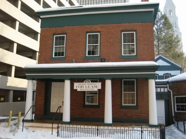 36 Lewis St, Hartford, CT 06103