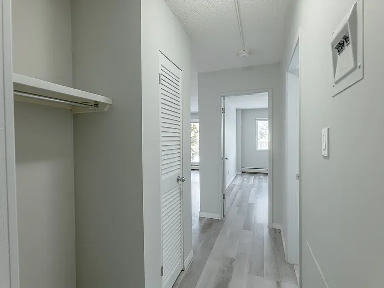 8948 B Elbow Dr SW — Photo 15