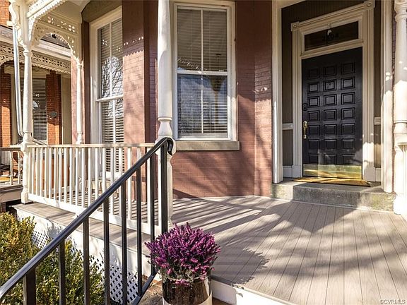 4th image of 2804 E Marshall St