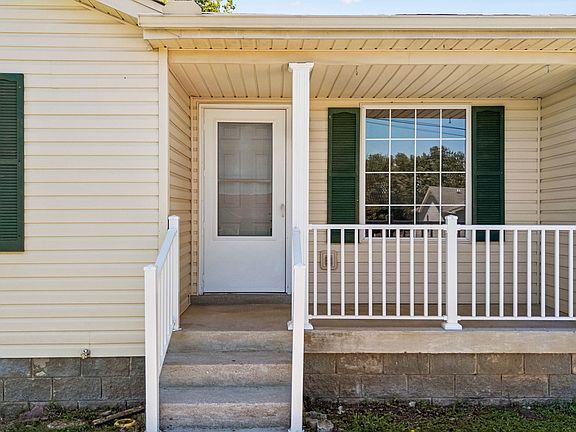 4th image of 103 Natchez Ct S