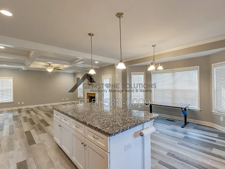 9055 Wheeler Dr — Photo 15