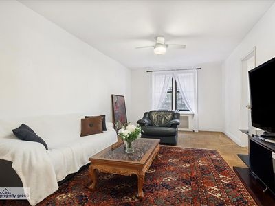 70 Park Ter E APT 1J, Manhattan, NY, 10034