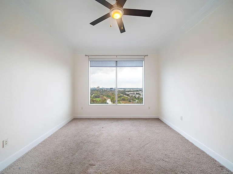 3333 Allen Pkwy #1403 — Photo 13
