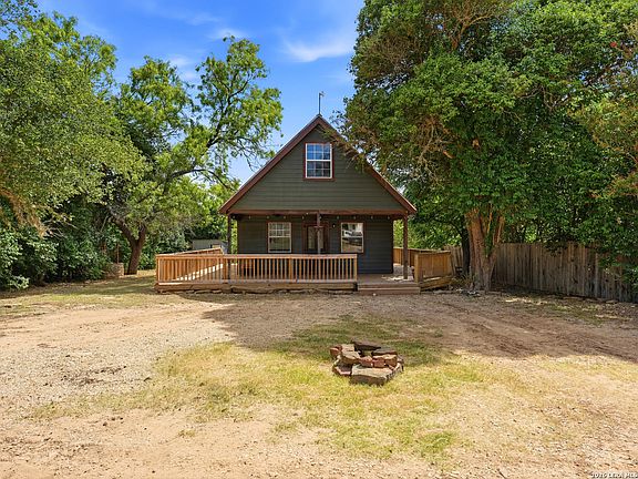 4th image of 301 MADRONA LN