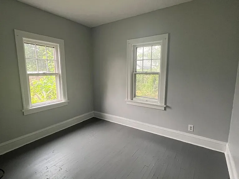 1639 Avalon Rd — Photo 19