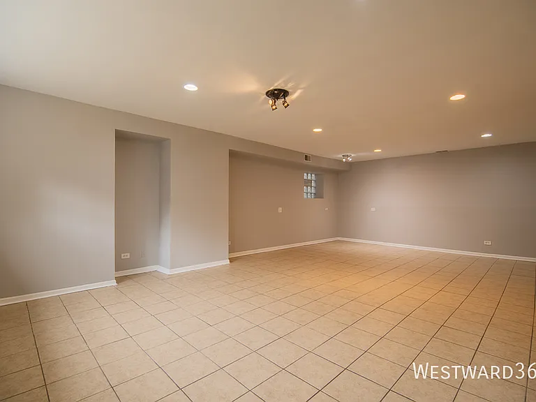 2328 W Washington Blvd #1 — Photo 14