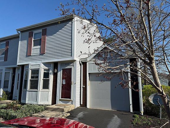 2nd image of 966 Worthington Woods Blvd