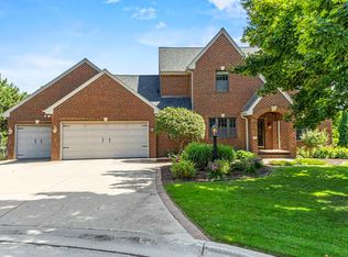 2809 Sugarbush Ct, Green Bay, WI 54301