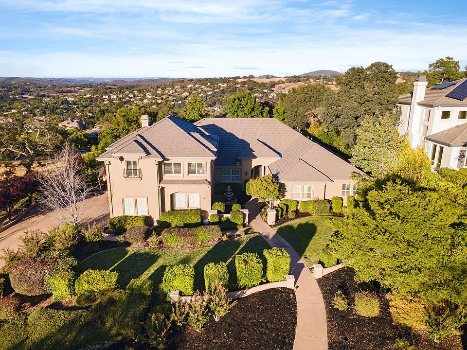 1st image of 5417 Sur Mer Dr