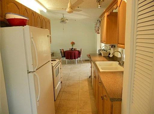 4th image of 1474 NE Croton St