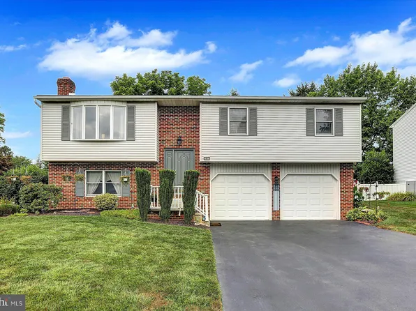 2412 Rye Cir, Mechanicsburg, PA 17055