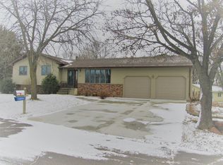 550 7th St, Granite Falls, MN 56241