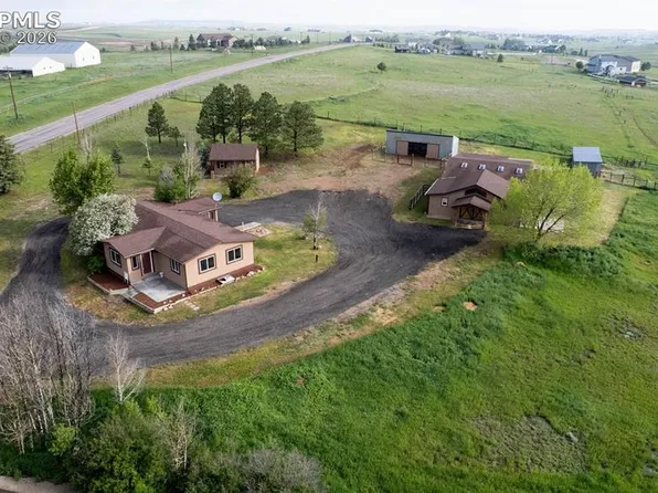 6818 Marshbern Ct, Colorado Springs, CO 80908