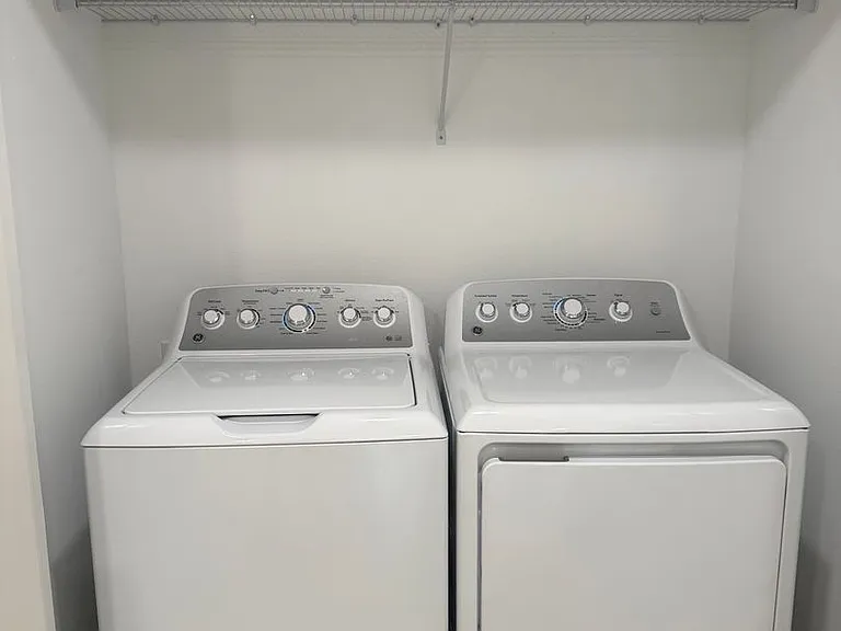 11820 Glenside Ter — Photo 18