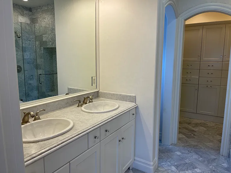 200 Sapphire Ave #200 — Photo 31