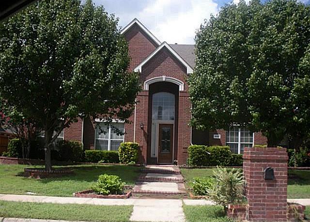 1st image of 4449 Red Barn Dr