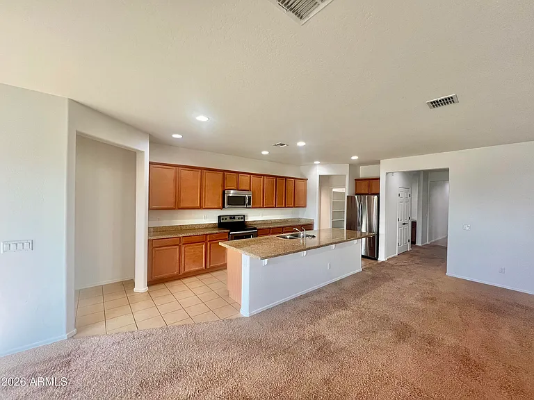 9437 W Jones Ave — Photo 15