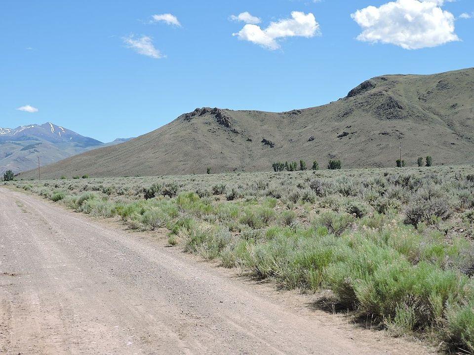 2nd image of 6081 Bartlett Point Rd