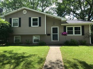 5022 38th Pl, Des Moines, IA 50310