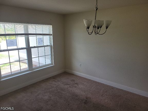 5th image of 1852 Valmont St