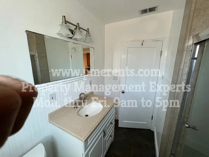 1759 Middlefield Ave — Photo 21