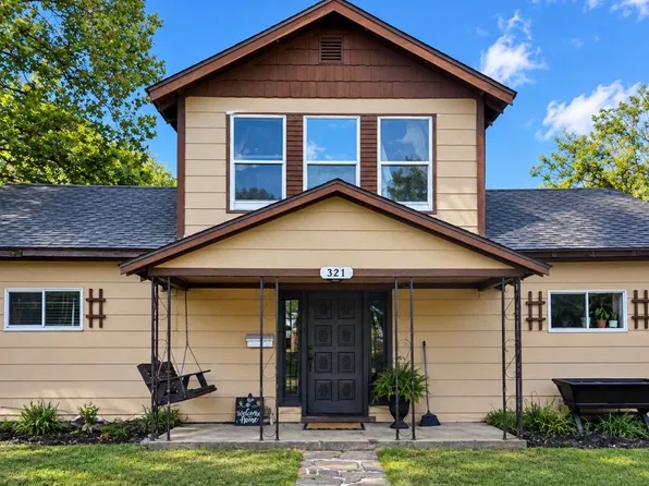 321 W 4th St, Hominy, OK 74035