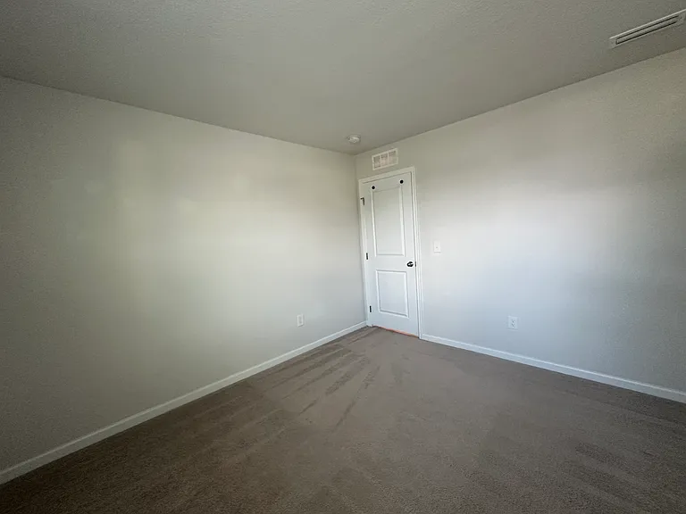 304 Forecastle St — Photo 19