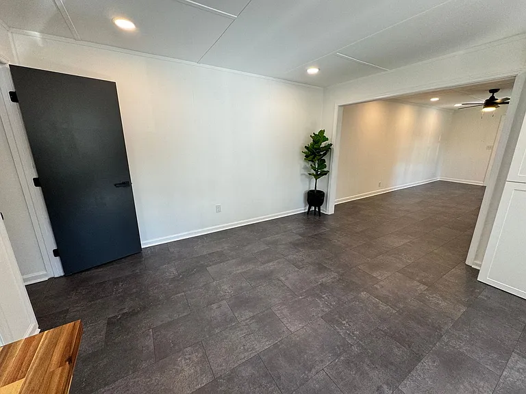 818 Maple Ave SW — Photo 8