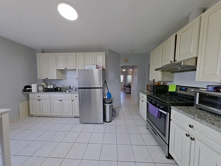 161 Liberty St #3 — Photo 6