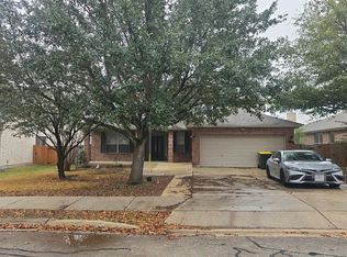 611 Secretariat Dr, Schertz, TX 78154