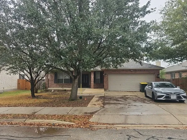 611 Secretariat Dr, Schertz, TX 78154