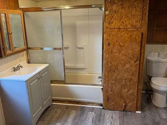 4th image of 508 N Nagle St