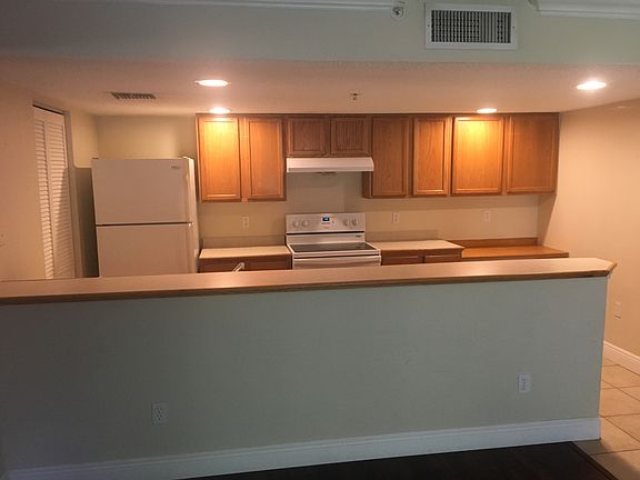 3rd image of 9909 Westwood Dr Unit 151