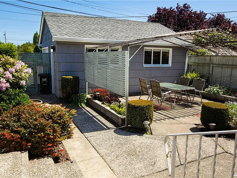 Garage and backyrad