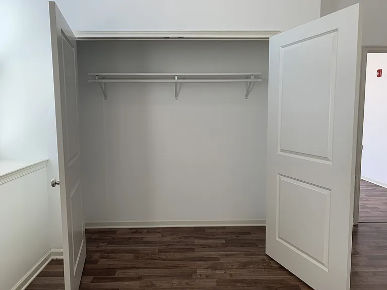333 Earp Street — Photo 27