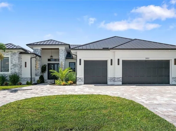 2802 Gleason Parkway Cpe, Coral, FL 33914