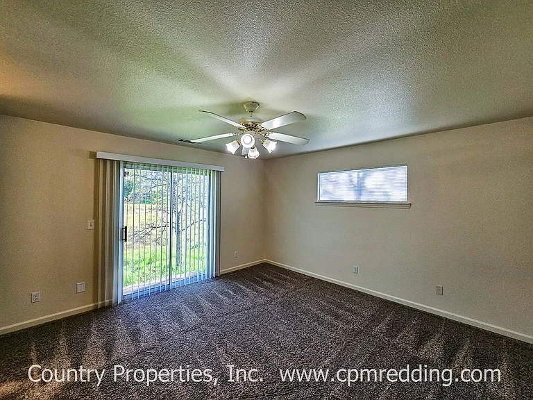 971 Paramount Way — Photo 10
