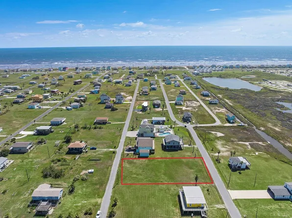 3922 5th St, Galveston, TX 77554