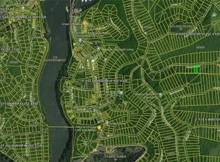 17 Stateline Dr, Eureka Springs, AR 72631