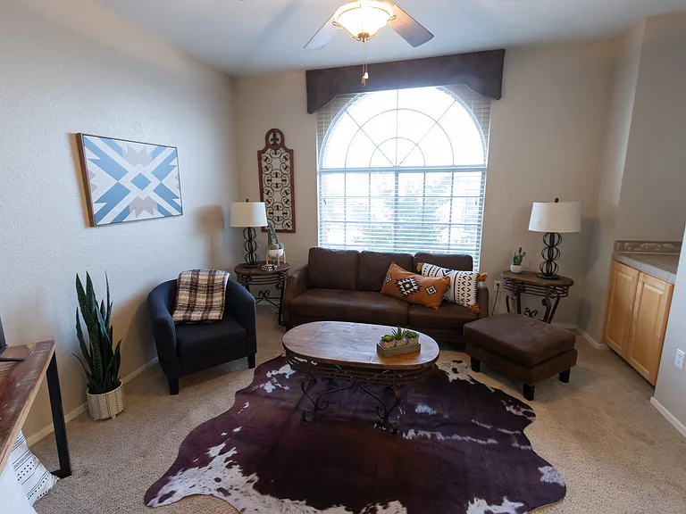 1500 E Pusch Wilderness Dr #15202 — Photo 2