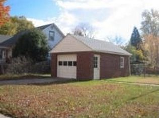 1819 Augustine Ave, Fredericksburg, VA 22401