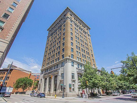 1st image of 60 Monroe Center St NW APT 6C